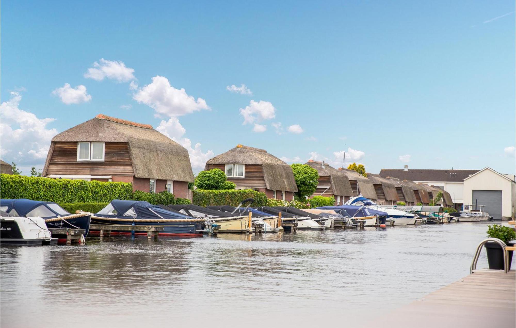 Cozy Home In Breukelen With Wifi Экстерьер фото