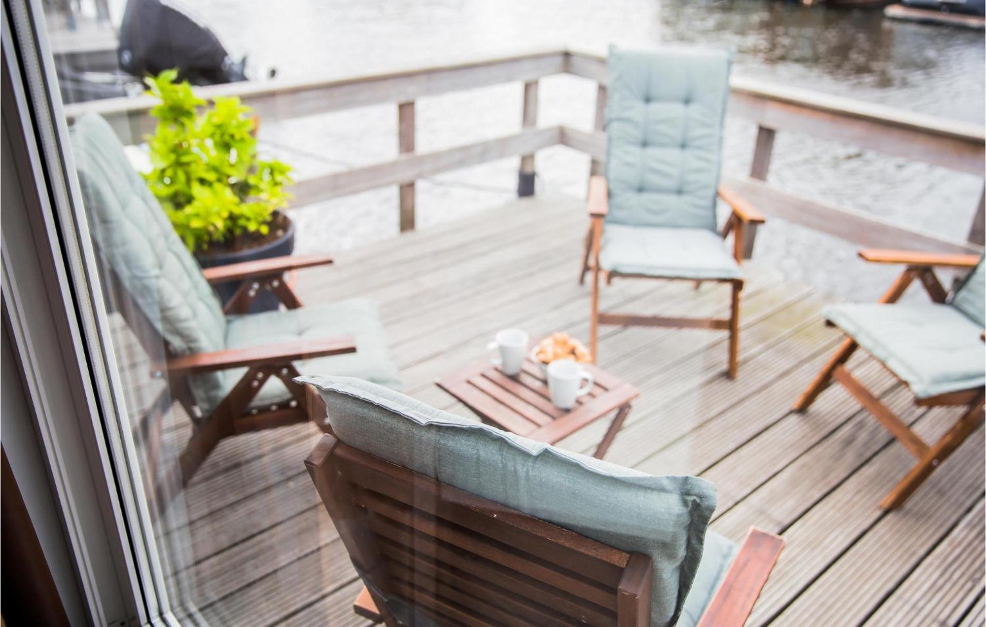 Cozy Home In Breukelen With Wifi Экстерьер фото